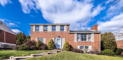 130 Harned Dr, Springfield
