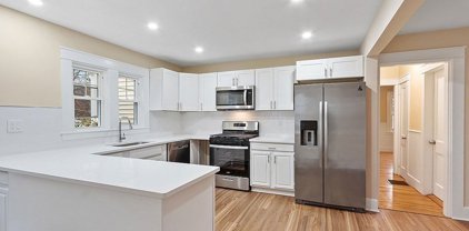 22 Almount Ter, Fitchburg