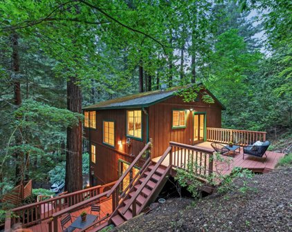 15217 Canyon Seven Road, Guerneville