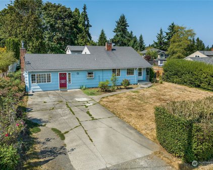 16631 16th Avenue SW, Burien