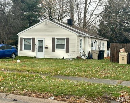 1801 S Brookfield Street, South Bend