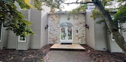 18 Fairway Drive, Port Jefferson