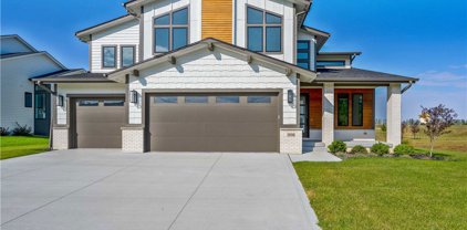 4728 162nd Street, Urbandale