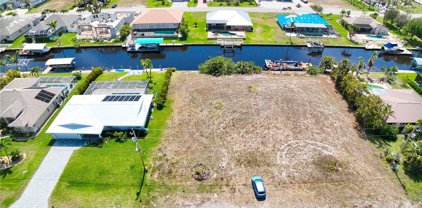 1940 Coral Point  Drive, Cape Coral