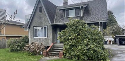 5415 Smith Avenue, Burnaby