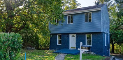 298 Idlewood Rd, Penn Hills