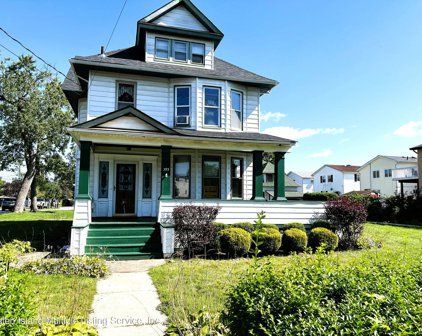 393 Guyon Avenue, Staten Island