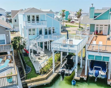 4004 Island Court, Galveston