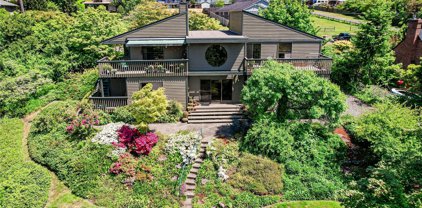 1534 S Brookside Terrace, Tacoma