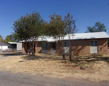 1205 E Green, Llano