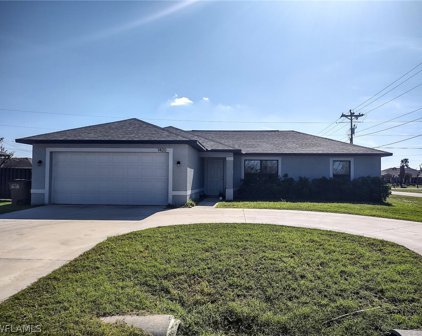 1420 Gleason  Parkway, Cape Coral