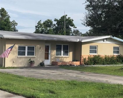 161 Crescent Lake Drive, North Fort Myers