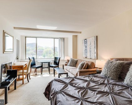 1121 Arlington Blvd Unit #734, Arlington