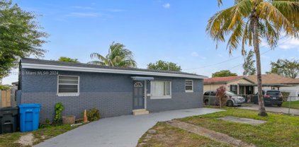 5632 Sw 20th St, West Park