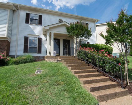 1115 Brentwood Pt, Brentwood
