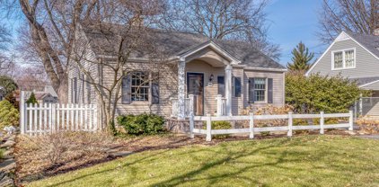 1421 S 5Th Street, St. Charles