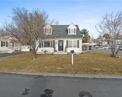 24 Sampson  Avenue, North Providence