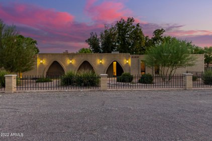 2147 W Comstock Drive, Chandler