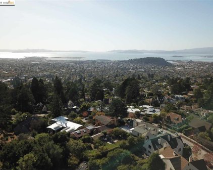 38 Northampton Ave, Berkeley