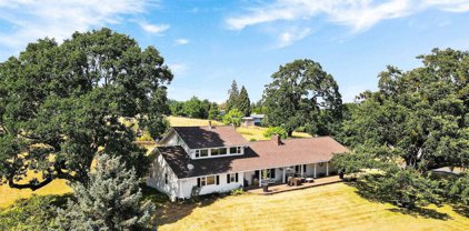 3935 Oak Knoll Rd, Salem