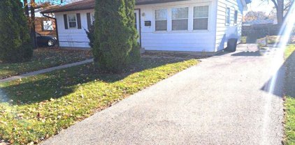 2101 W Pacific Avenue, Waukegan