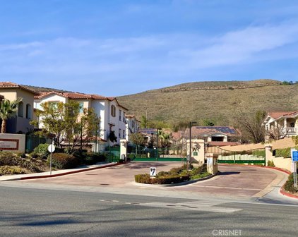477 Country Club Drive Unit 220, Simi Valley