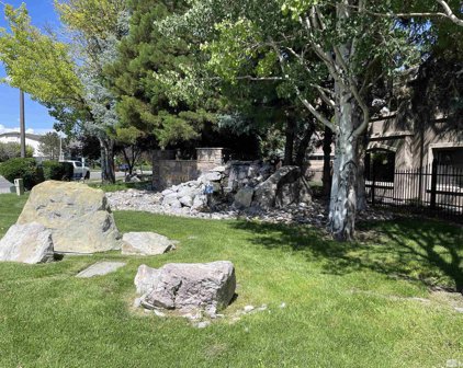 900 S Meadows Pkwy Unit 4214, Reno