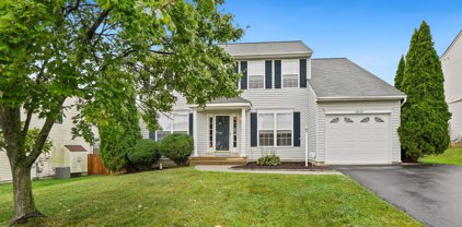 13830 Rosewood Dr, Woodbridge