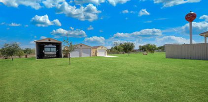 00 Pecan St, Poteet