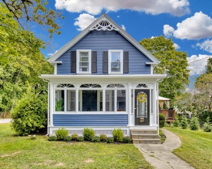 47 Lake St, Hudson