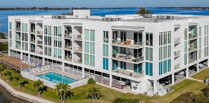 1375 Beach Road Unit 205, Englewood