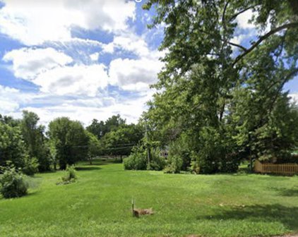 17W345 Halsey Road, Oakbrook Terrace