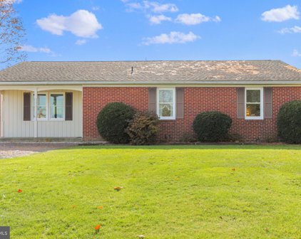 18123 Shawley Dr, Hagerstown
