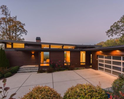 6 Windfaire Pass Court, Greenville