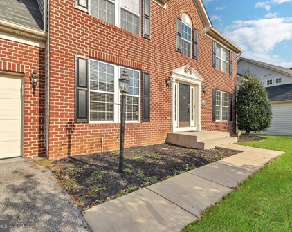 9082 Hanley Ct, Waldorf