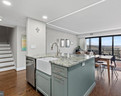 1530 Key Blvd Unit #524, Arlington