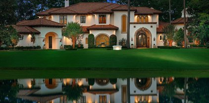 2 Electra Circle, The Woodlands