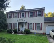 5545 Fiddlers Green Road, Gloucester West image