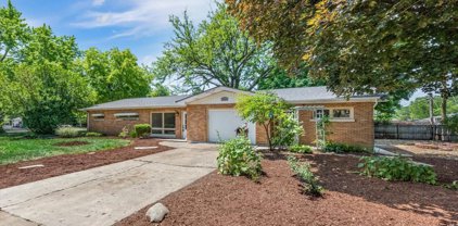 706 N Evanslawn Avenue, Aurora