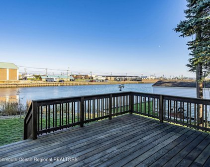 80 Stockton Lake Boulevard, Manasquan
