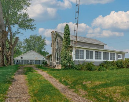 84056 M-40, Lawton