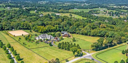 37789 Baker Mill Rd, Purcellville