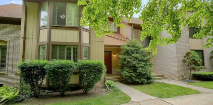 20485 Villa Grande, Clinton Twp