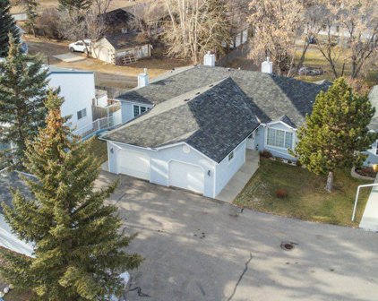 105 Elm Place, Okotoks