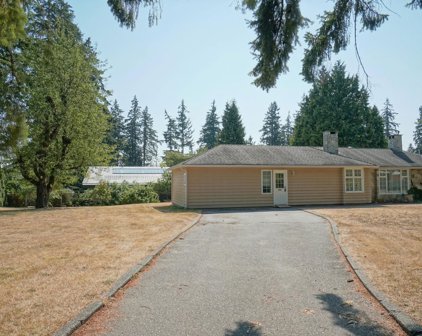 12686 56 Avenue, Surrey