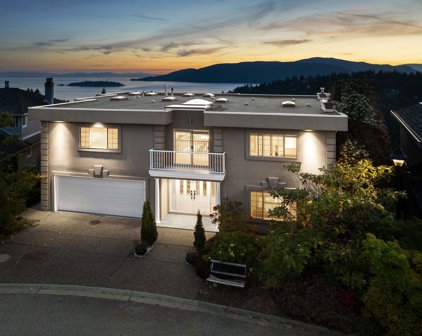 5532 Westhaven Road, West Vancouver