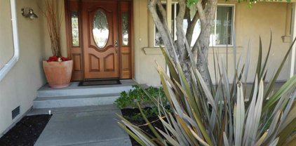 29 S Lake Dr, Antioch
