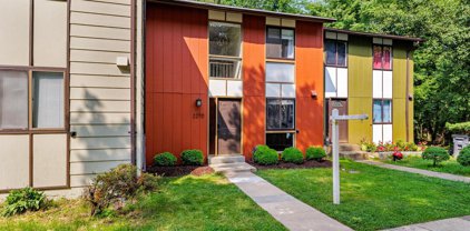 2270 Covent Gardens Ct, Reston