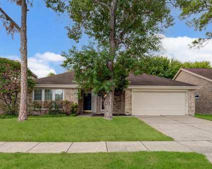 4726 Cavern Drive, Friendswood