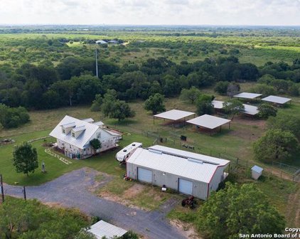 5151 Fm 775, Seguin